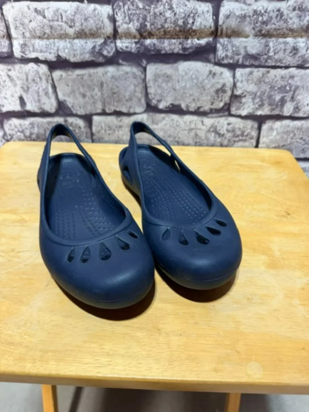 Crocs Navy Sling Back Slip On Flats Size 8